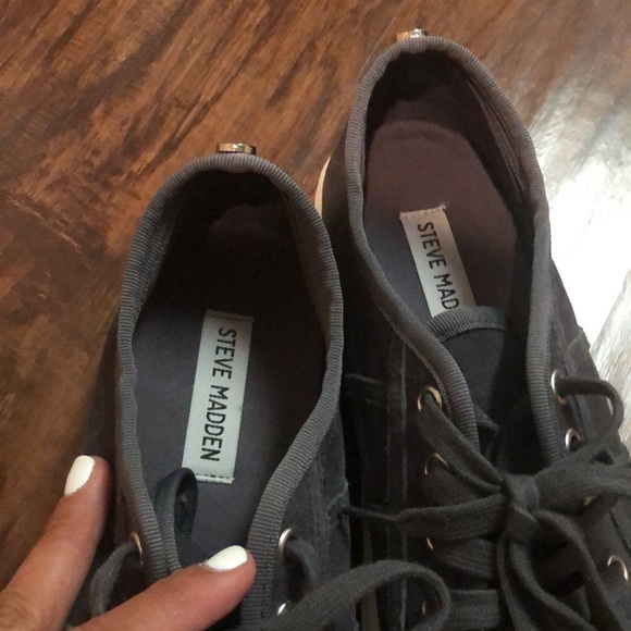 Steve Madden Emmi Grey shoes - Picture 3 of 6